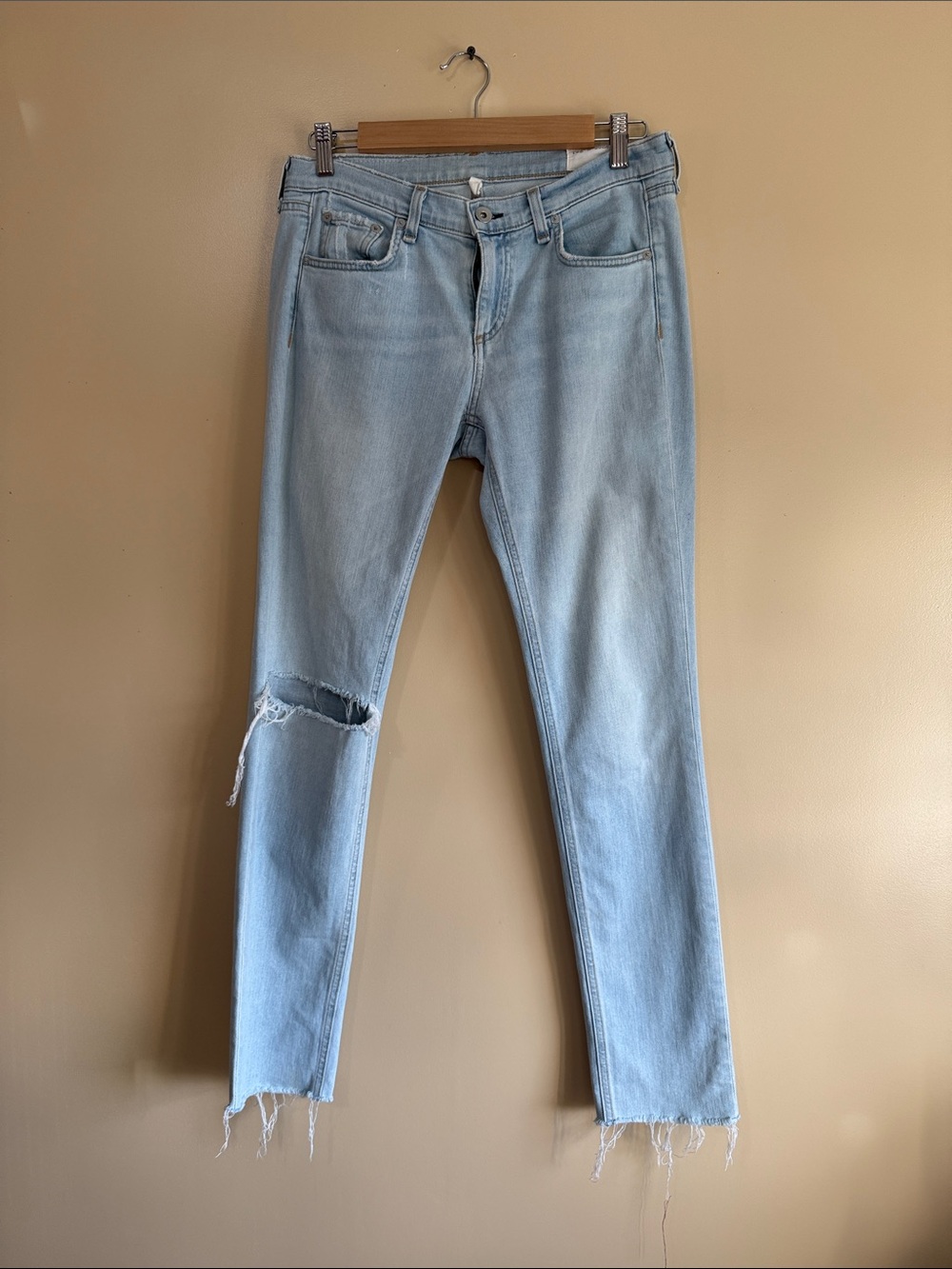 rag & bone Light Blue Skinny Jeans with Knee Rip